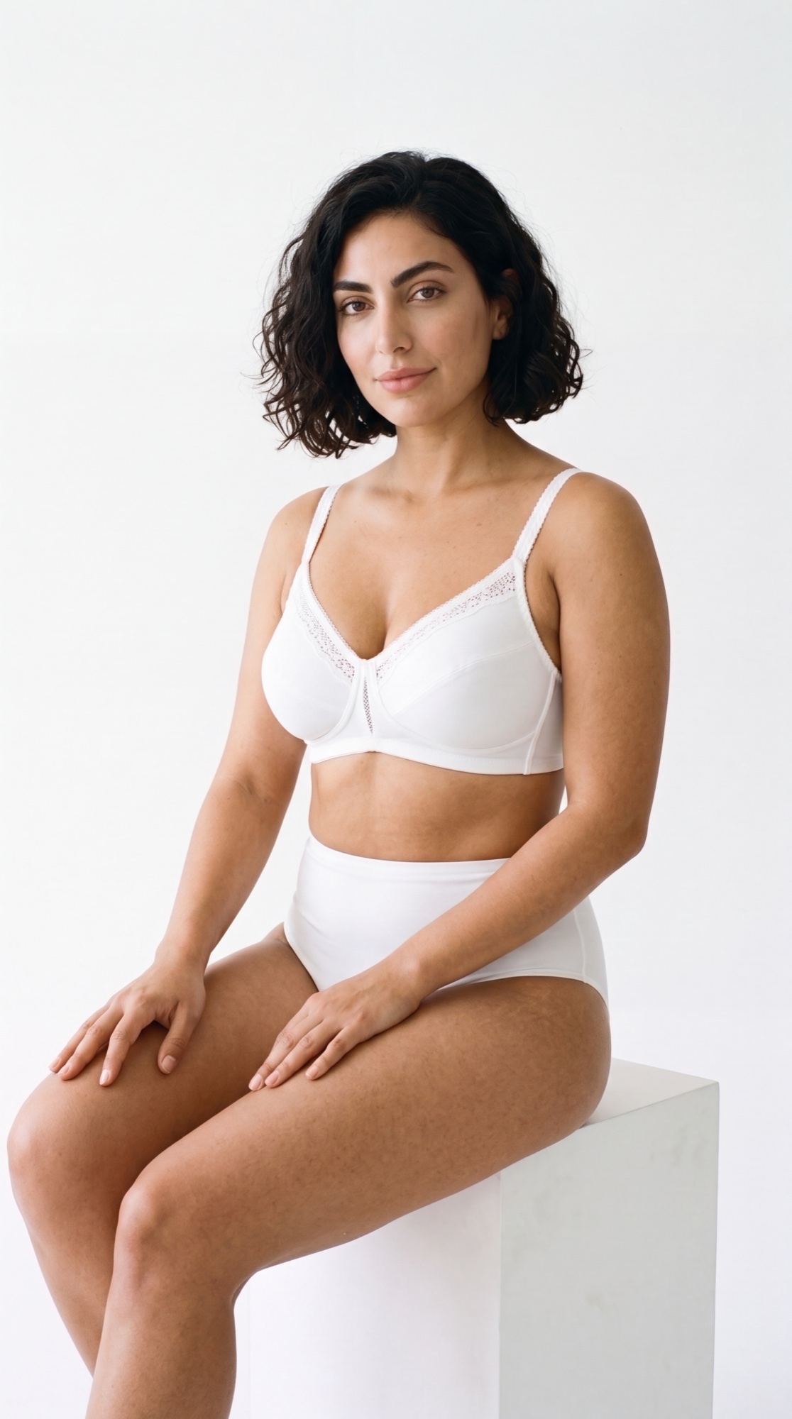 10094814_0003_1-ai טריומף חזייה כותנה - Triumph Cotton Beauty N - לבן