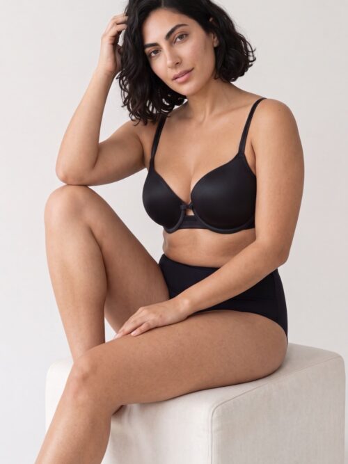 טריומף חזייה חלקה מרופדת - Triumph Beauty-Full Essential WP - שחור