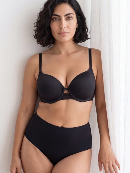 טריומף חזייה חלקה מרופדת - Triumph Beauty-Full Essential WP - שחור